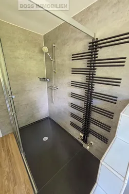 6-Zimmer-Gewerbeimmobilie mieten in Linz Land – 184,53 m², € 2.182 – Bild 11 von 18