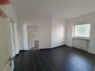 6-Zimmer-Gewerbeimmobilie mieten in Linz Land – 170 m², € 2.448 – Bild 3 von 10