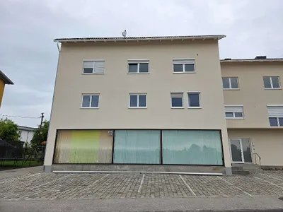6-Zimmer-Gewerbeimmobilie mieten in Linz Land – 170 m², € 2.448