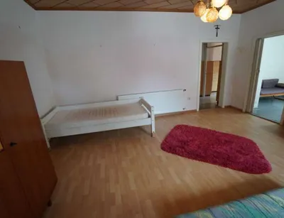 7-Zimmer-Haus mieten in Waidhofen an der Thaya – 160 m², € 900 – Bild 8 von 21