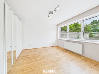 5-Zimmer-Haus kaufen in Neusiedl am See – 250 m², € 499.000 – Bild 8 von 18