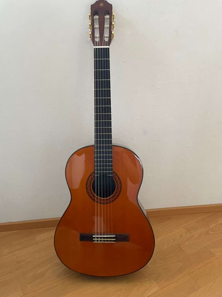 Gitarre Yamaha store C70