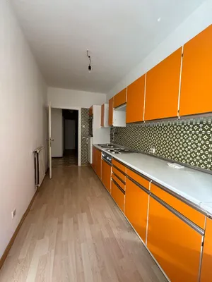 Super nette 2 Zimmer Wohnung (ideal für WG) in bester Lage für Unis – Bild 3