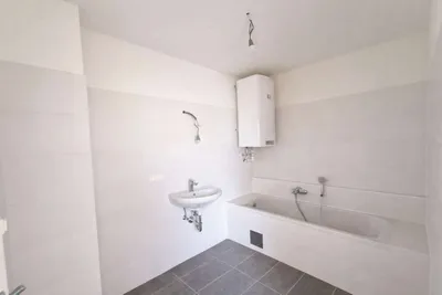 4-Zimmer-Wohnung kaufen in Baden – 83,61 m², € 310.000 – Bild 5 von 15