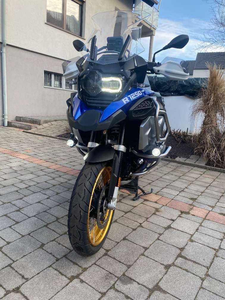 BMW R 1250 GS  Adventure mit neuem ÖAMTC Pickerl Enduro