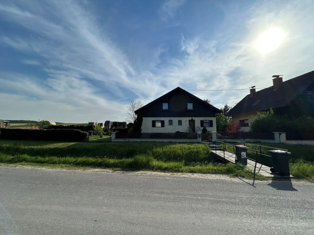 Einfamilienhaus in ruhiger Lage in Mariathal - Ansicht 2