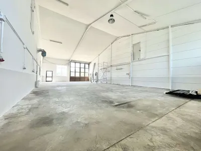 Gewerbeimmobilie mieten in Neunkirchen – 200 m², € 1.200 – Bild 2 von 6