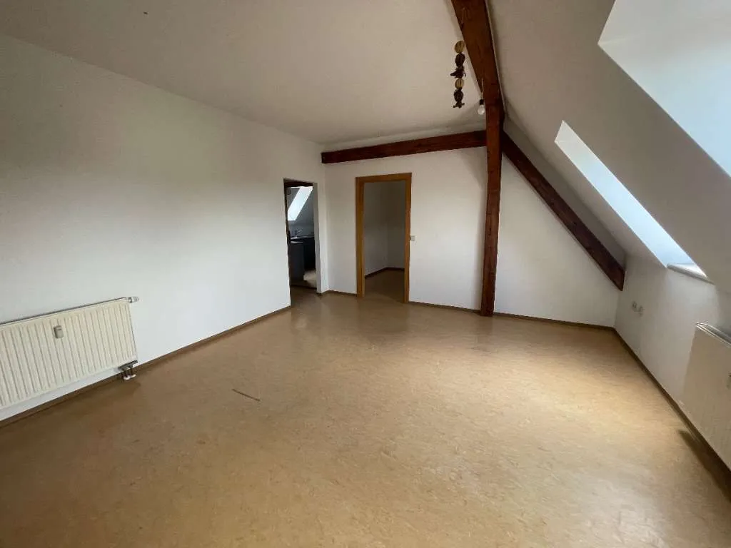 Gemütliche 2-Zimmer Wohnung in Burgau! - Ansicht 3
