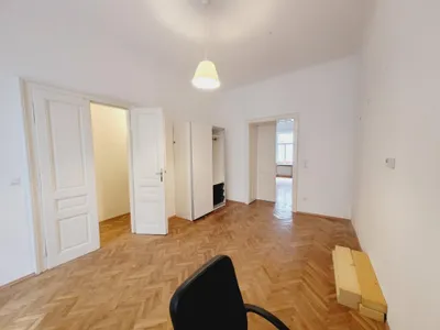 Neustiftgasse: 3-Zimmer Terrassenwohnung in Hofruhelage – Bild 2