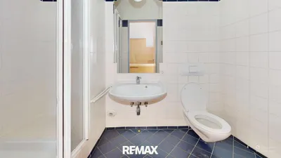 8-Zimmer-Gewerbeimmobilie mieten in Linz – 257 m², € 4.401 – Bild 6 von 11