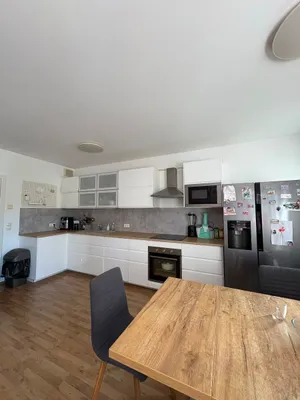 4-Zimmer-Wohnung mieten in Wiener Neustadt – 90 m², € 1.095 – Bild 1 von 22