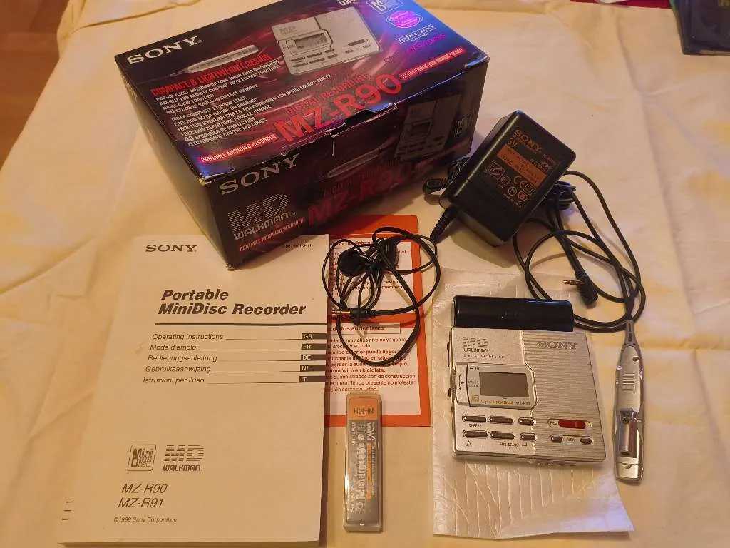 Used Sony MZ-R90 Minidisc players for Sale | HifiShark.com