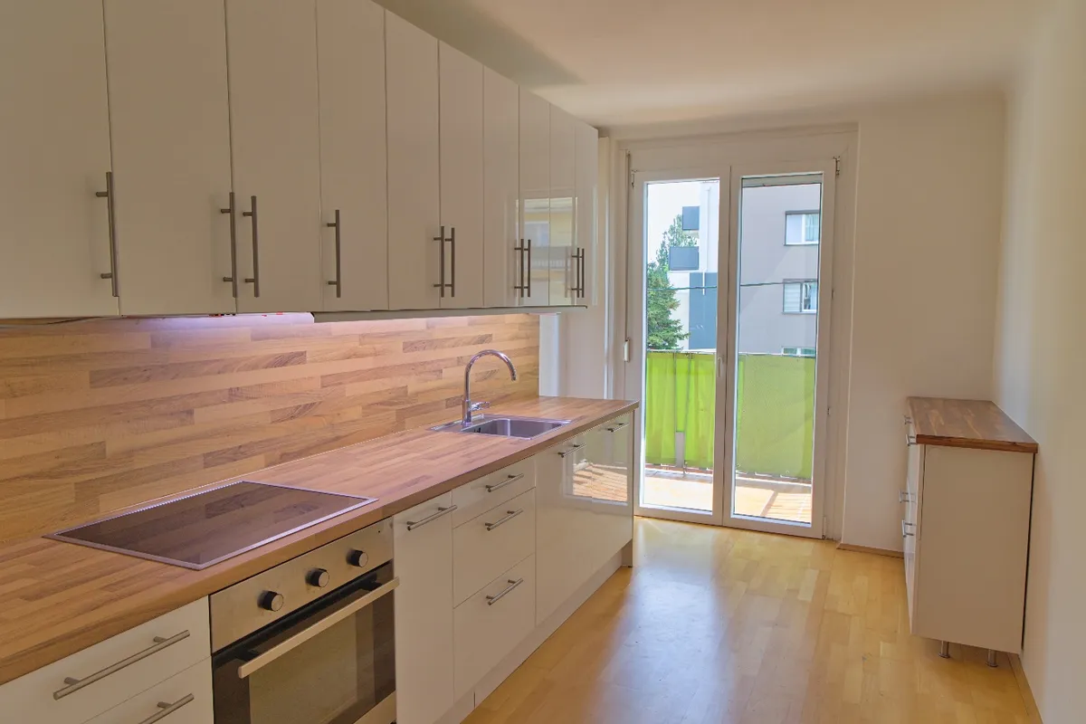 Helle 3-Zimmer-Wohnung mit Klimaanlage – pohled 2