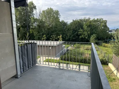 120 Meter zur U1 Oberlaa- Sonnige, barrierefreie südseitige Wohnung mit Top U1 Anbindung- inkl. Küche – Bild 2