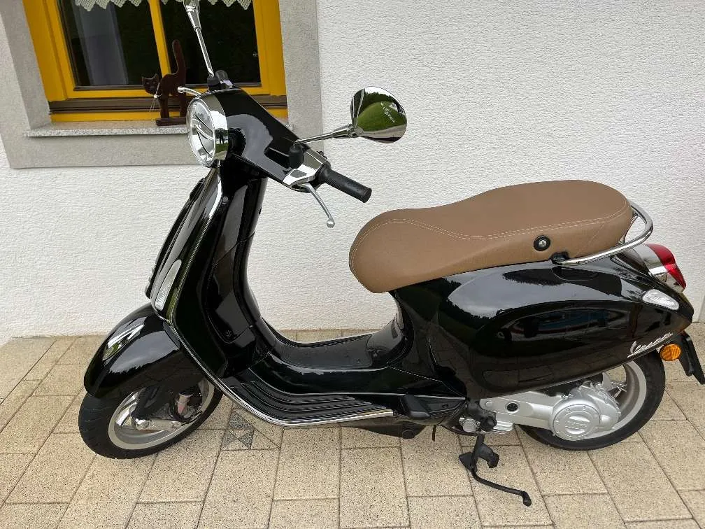 Vespa Primavera