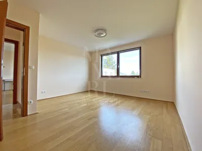 6-Zimmer-Haus mieten in Mödling – 250 m², € 4.990 – Bild 22 von 31
