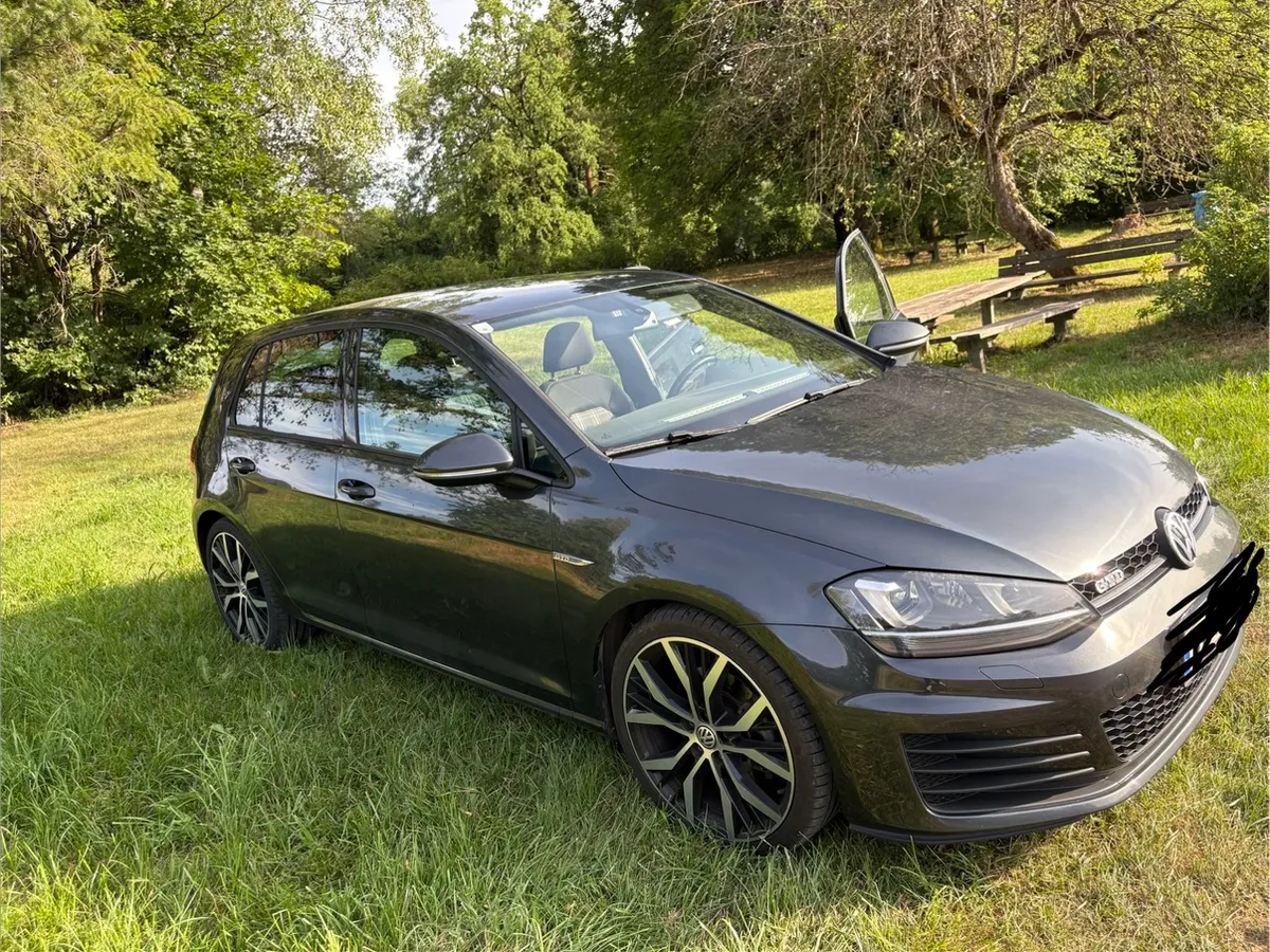 VW Golf