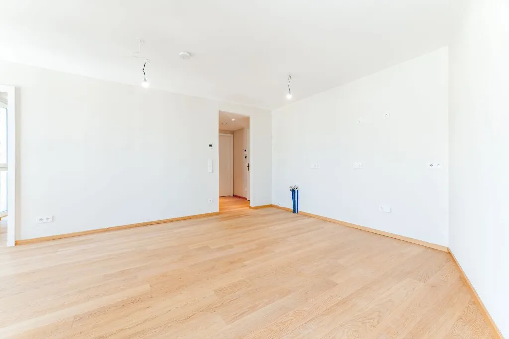 Erstbezug! Nähe U6/U4! Helle 2-Zimmer-Wohnung mit Loggia zu vermieten! - Widok 3