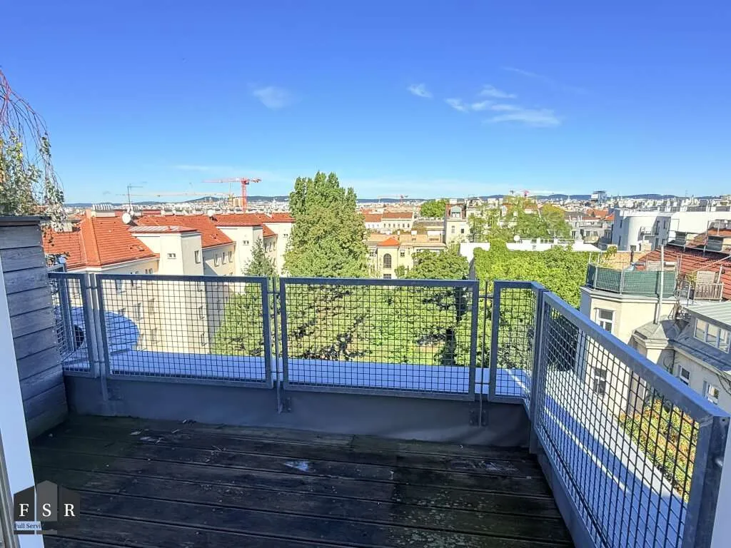 3-Zimmer Dachgeschoß-Wohnung mit Terrasse - Allgemeingarten und Ubahnnähe - Ansicht 2