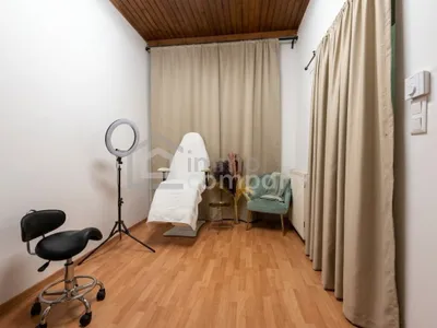 5-Zimmer-Gewerbeimmobilie mieten in Wien – 98 m², € 966 – Bild 6 von 9