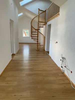 2-Zimmer-Wohnung mieten in Vöcklabruck – 85 m², € 800
