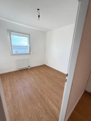 2-Zimmer-Wohnung mieten in Linz Land – 50 m², € 680 – Bild 7 von 8