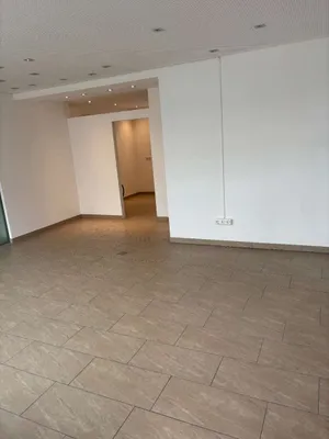Gewerbeimmobilie mieten in Wels-Land – 40 m², € 696 – Bild 6 von 11