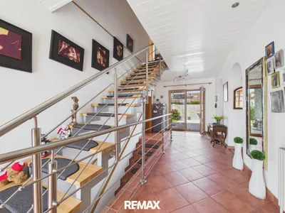 6-Zimmer-Haus kaufen in Neusiedl am See – 254 m², € 845.000 – Bild 2 von 25
