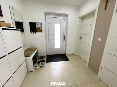 7-Zimmer-Haus kaufen in Wiener Neustadt Land – 266 m², € 850.000 – Bild 9 von 42