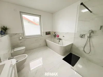 7-Zimmer-Haus kaufen in Wiener Neustadt Land – 266 m², € 850.000 – Bild 13 von 42