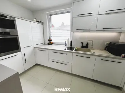 7-Zimmer-Haus kaufen in Wiener Neustadt Land – 266 m², € 850.000 – Bild 5 von 42