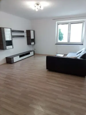3-Zimmer-Wohnung mieten in Linz – 75 m², € 872 – Bild 2 von 8