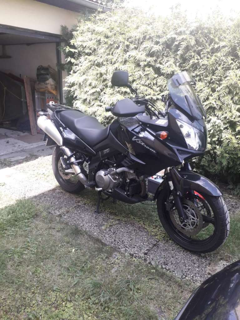 Suzuki V-Strom DL 1000 Type: WVBS Enduro