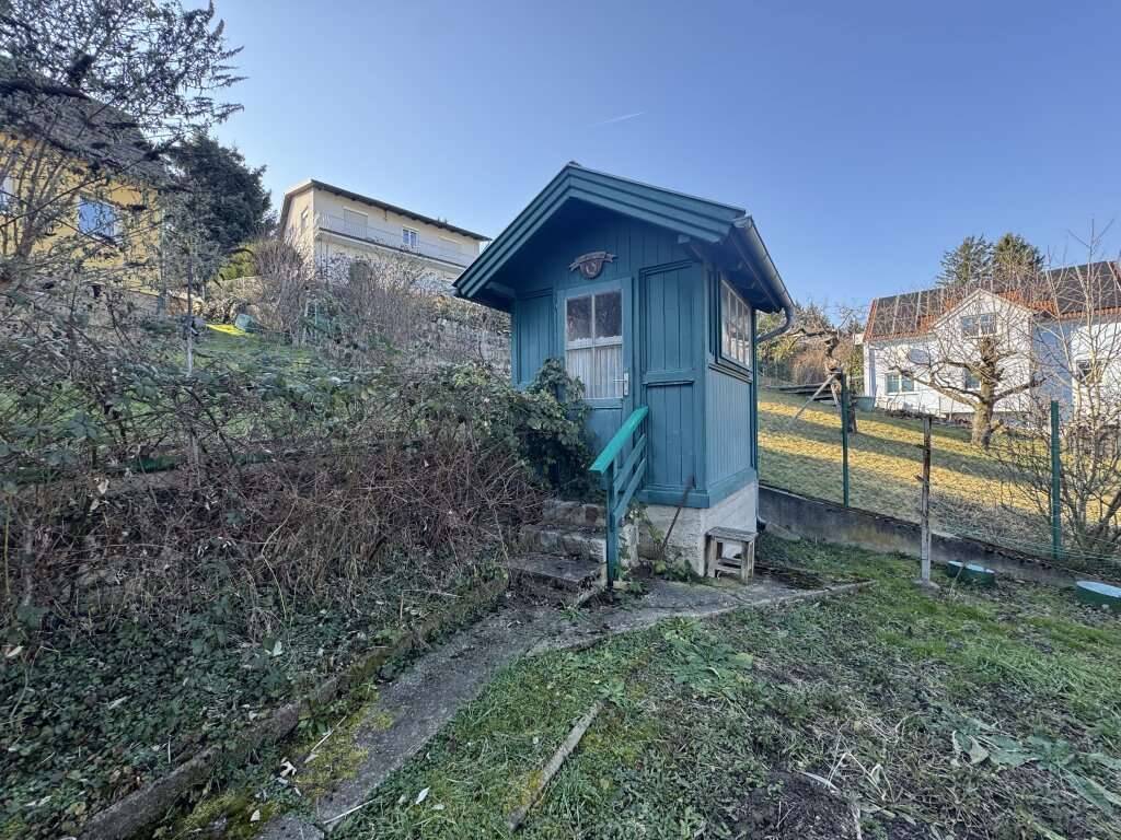 Sanierungswürdiger Altbau mit Innenhof & Gedichten – pohled 3
