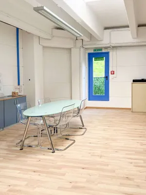 Gewerbeimmobilie mieten in Wien – 102 m², € 1.536 – Bild 4 von 4