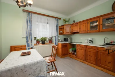 13-Zimmer-Gewerbeimmobilie kaufen in Eisenstadt - Umgebung – 305 m², € 469.000 – Bild 4 von 15