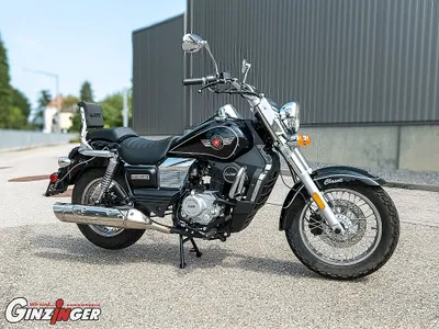 UM Renegade Commando Classic 125 Aktion, ...