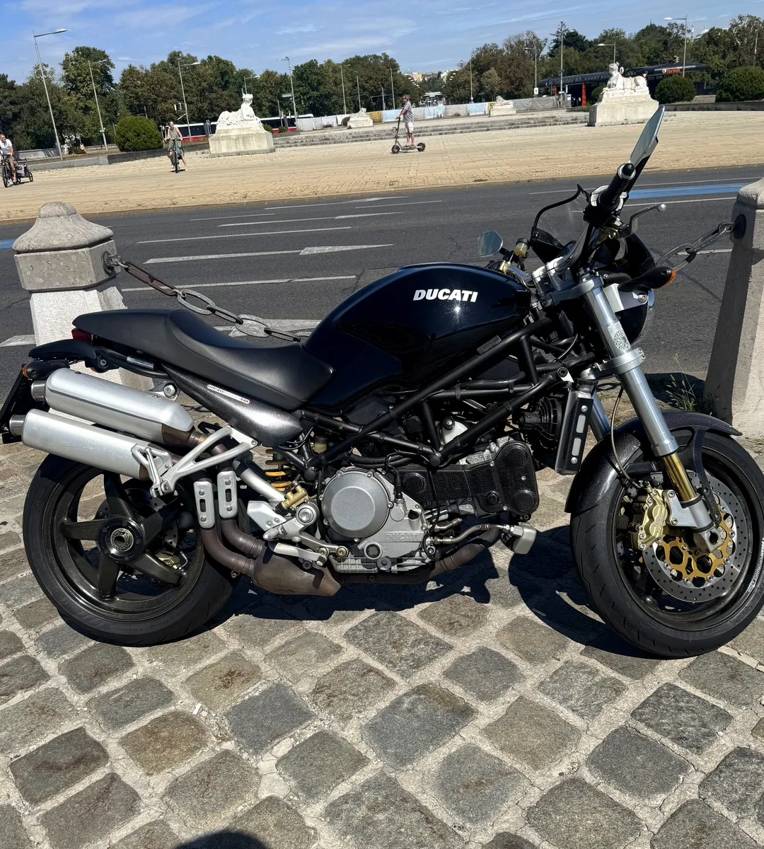 Ducati Monster