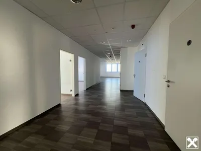 6-Zimmer-Gewerbeimmobilie mieten in Amstetten – 235 m², € 2.098 – Bild 7 von 31