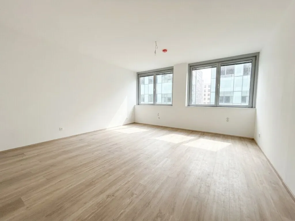 Gekühltes 1-Zimmer Büro in bester U-Bahn Lage! Erstbezug & Provisionsfrei! - Ansicht 2