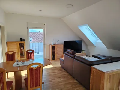 4-Zimmer-Wohnung mieten in Bruck-Mürzzuschlag – 93 m², € 1.076 – Bild 3 von 17