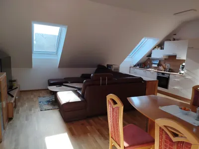 4-Zimmer-Wohnung mieten in Bruck-Mürzzuschlag – 93 m², € 1.076 – Bild 2 von 17