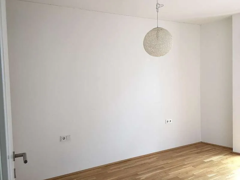 Moderne 2-Zimmer-Wohnung mit Loggia im Stadtzentrum Hartberg - Ansicht 3