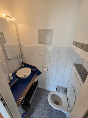 2-Zimmer-Wohnung mieten in Innsbruck – 68 m², € 1.385 – Bild 6 von 8