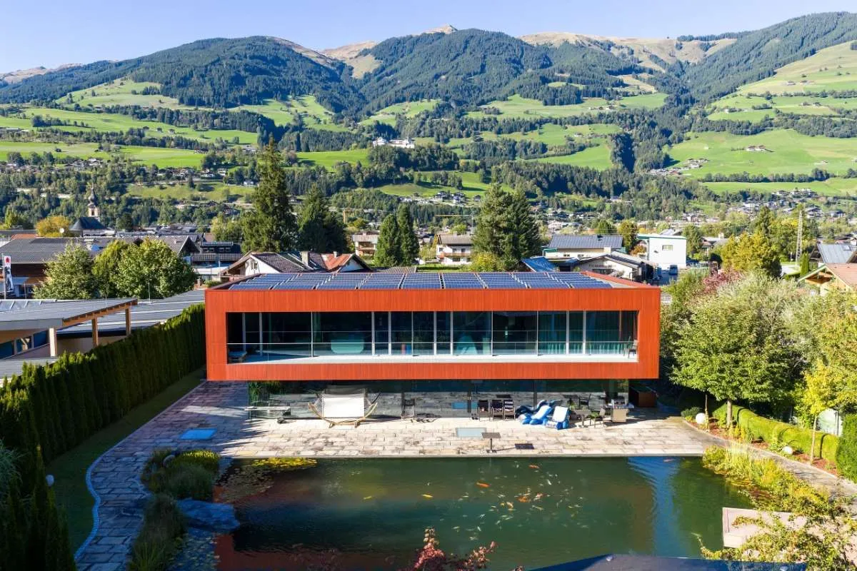 Traumhaftes Wohnhaus mit Gartenlandschaft, Naturteichen und Sauna - Widok 3