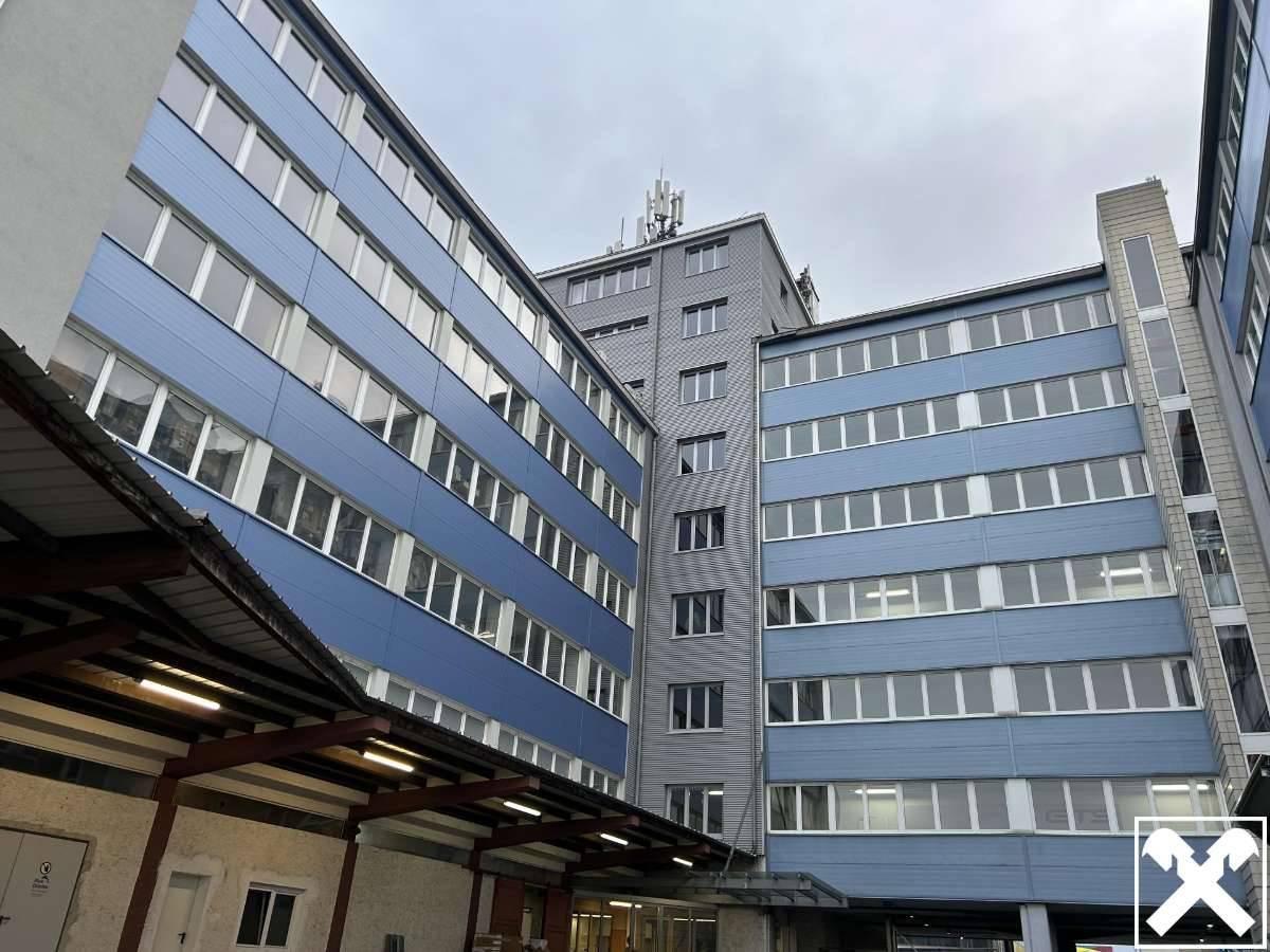 Donauplex im Linzer Hafen - Ansicht 2