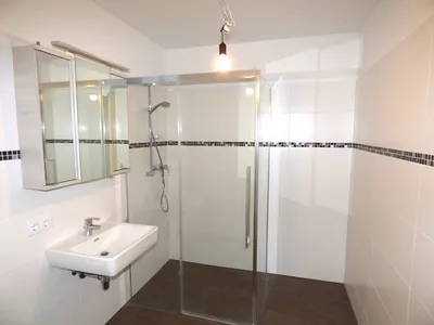 2-Zimmer-Wohnung mieten in Kufstein – 48 m², € 884 – Bild 4 von 6