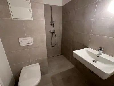 4-Zimmer-Wohnung mieten in Wien – 90,33 m², € 2.460 – Bild 11 von 12