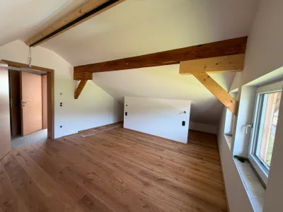 2-Zimmer-Wohnung mieten in Hallein – 90 m², € 1.700 – Bild 13 von 13