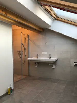 2-Zimmer-Wohnung mieten in Hallein – 90 m², € 1.700 – Bild 10 von 13
